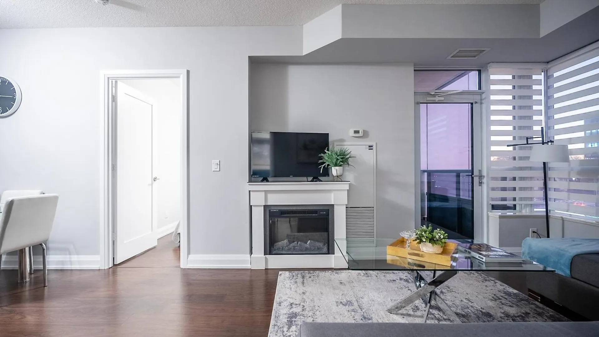 Globalstay Modern Apartments In North York Skyscraper Торонто Канада